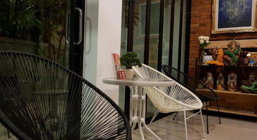 Hotel The Connect Chiang Mai Exterior foto