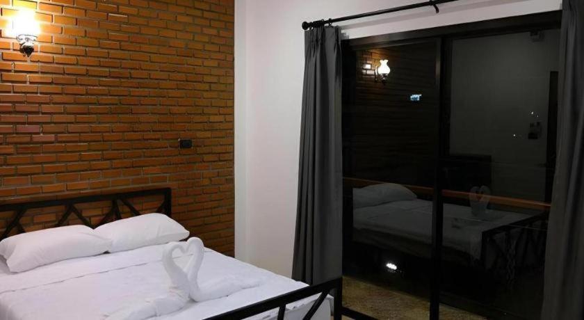 Hotel The Connect Chiang Mai Exterior foto